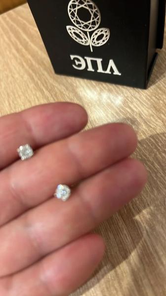 Бриллиантовые серьги