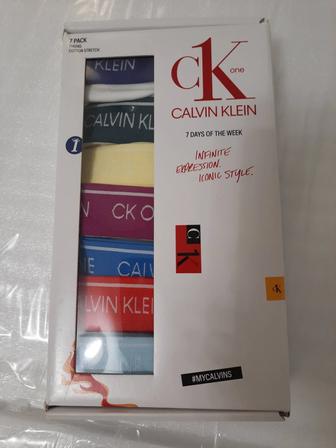 Набор белья (стринги) calvin klein