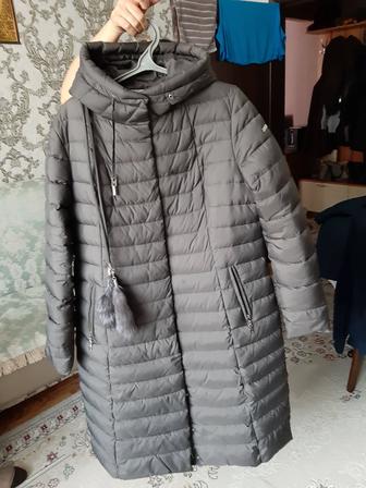 Продаю женский пуховик