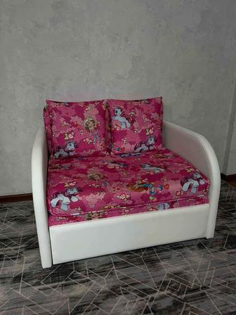 Диван кровать детский