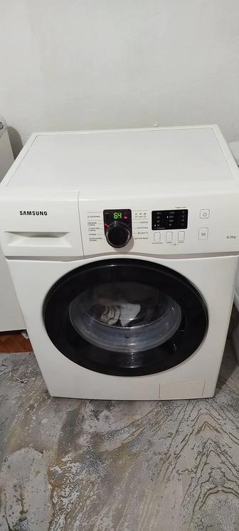 Продам стиральную машину