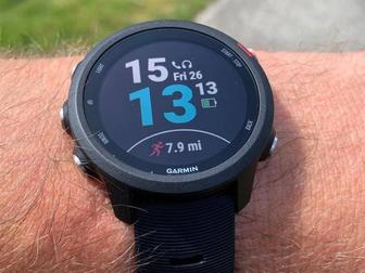 Спортивные часы Garmin