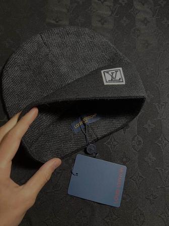 Louis Vuitton шапка