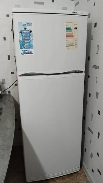 Продаю холодильник