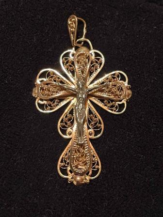 Продам золотой крест