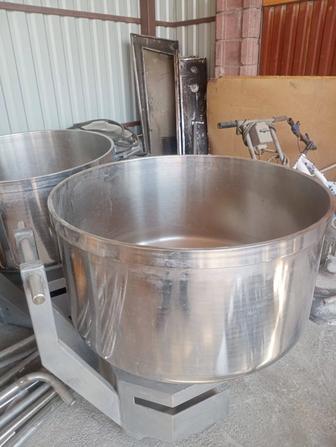 Продаются ДЕЖА на 300 литров