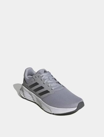 Продам кроссовки новые ADIDAS