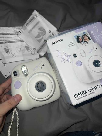 Фотоаппарат instax