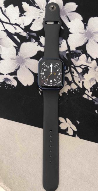 Продам Apple watch 7