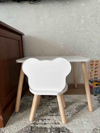 Продам детский стол со стульчиком