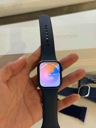 Продаю Apple Watch 7
