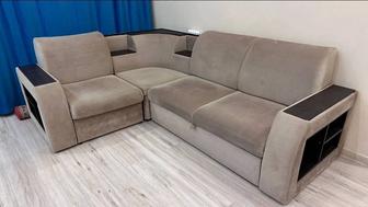 Продам угловой диван б/у