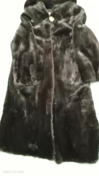 Продам шубу норковую