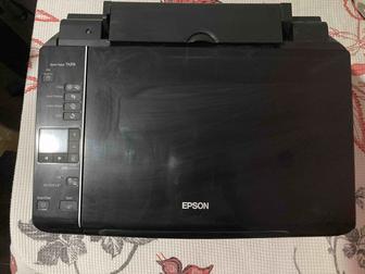 Продам рабочий цветной без картриджей принтер Epson Stylus tx219