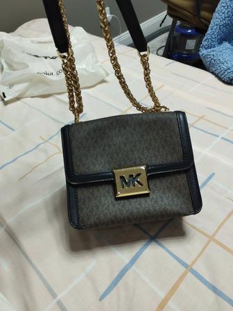 Сумка от Michael kors. оригинал