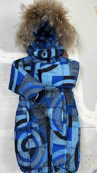 Продам детский зимний комбинезон