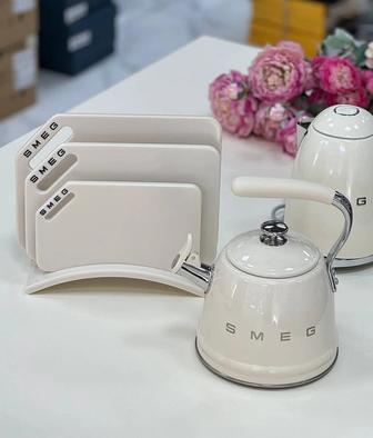 Smeg чайник