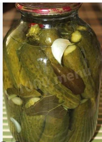 Огурцы маринованные