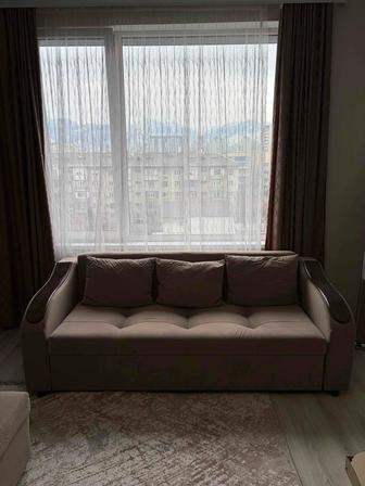 Диван раскладной б/у в отличном состоянии