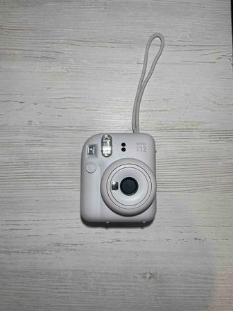 Фотоаппарат Instax mini 12