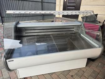 Витринный холодильник