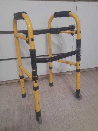 Детские опоры-ходунки