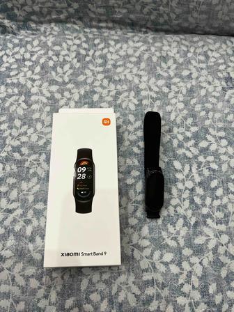 Продам часы xiaomi smart band 9