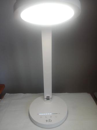 Продам беспроводную настольную лампу!