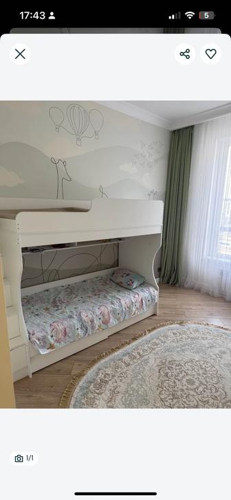 Двухъярусная кровать