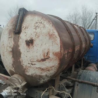 Продам бочку 4 куба