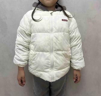 Продам детские куртки