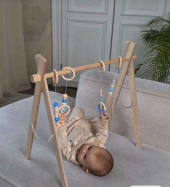 Продам подвеску-грызунок Монтессори