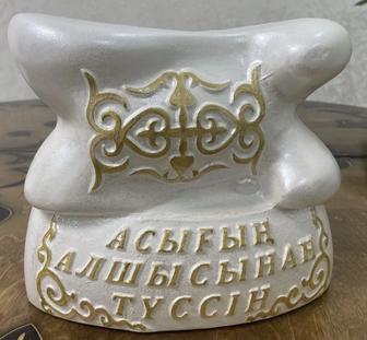 Копилки из гипса , тойбастары и другие изделия из гипса