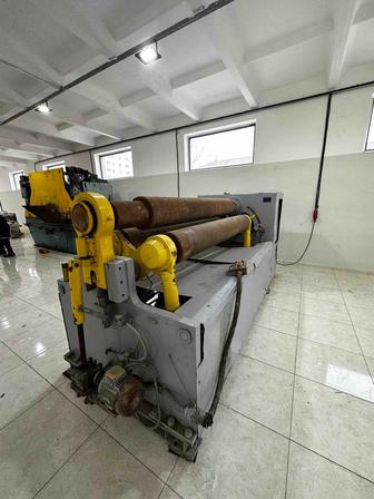 Вальцовочный станок