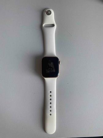 Часы Apple Watch Series 5, 40 mm