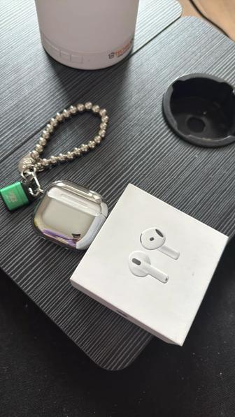 Airpods 4