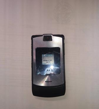 Motorola RAZR v3i оригинал