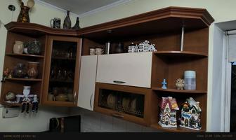 Продам навесные кухонные шкафы.