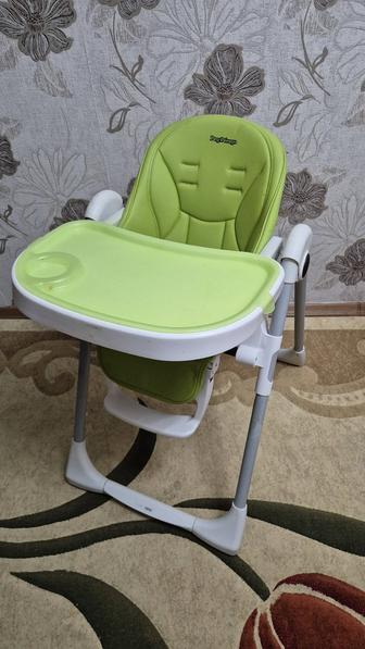 Стульчик для кормления pegperego