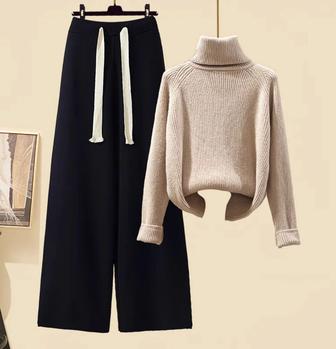 Продам женскую двойку