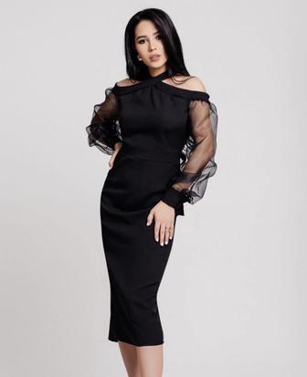 Платье вечернее размер M