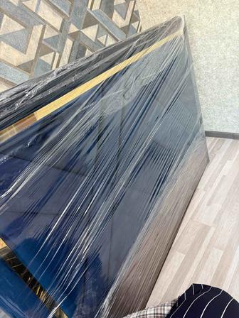 Кровать двухспальная