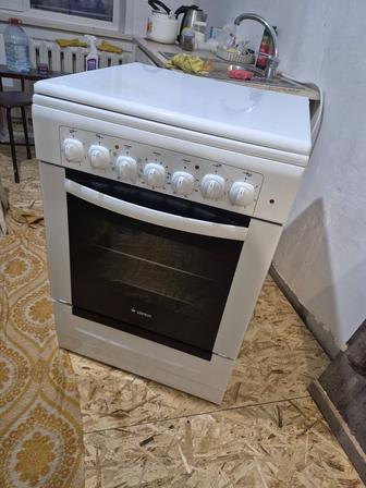 Продам электроплиту