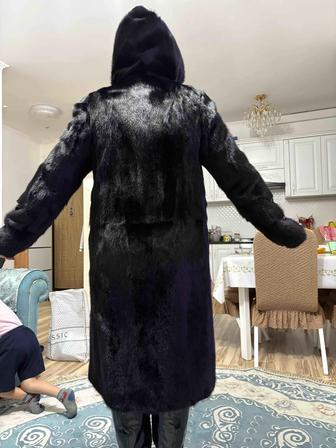 Продам норковую шубу в отличном состоянии