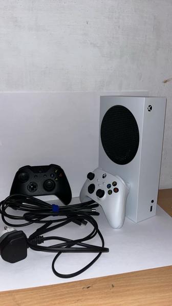 Продам Xbox Series S