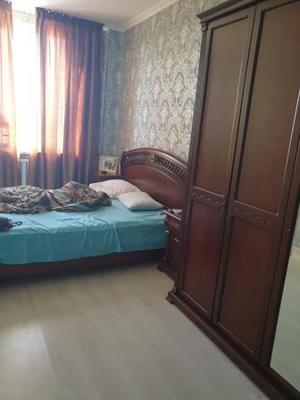 Продам спальный гарнитур