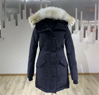 Пуховик Canada goose