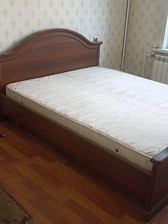 Продам 2-х спальную кровать б/у в хорошем состоянии в связи с переездом
