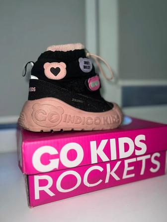 Зимние ботинки для девочки