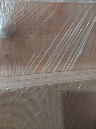 Отдам даром шкаф в Гостиную Соло пр-во Боровичи за Сникерсы